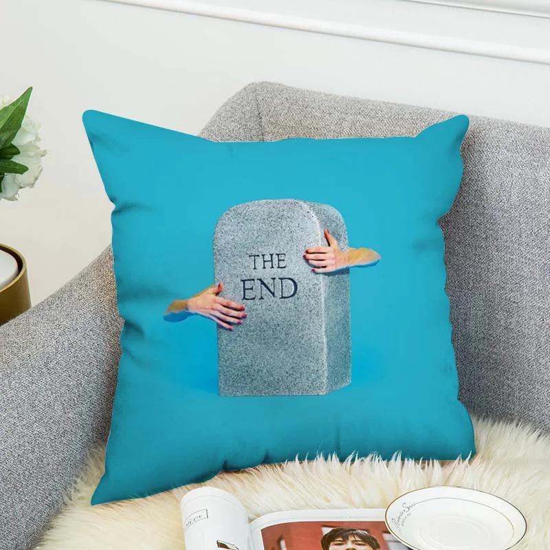 T-Toiletpaper Magazine Cushion Cover 40X40 Decorative Pillow Covers For Sofa Pilow Cases Pillowcases 50X50 Cushions Home Decor