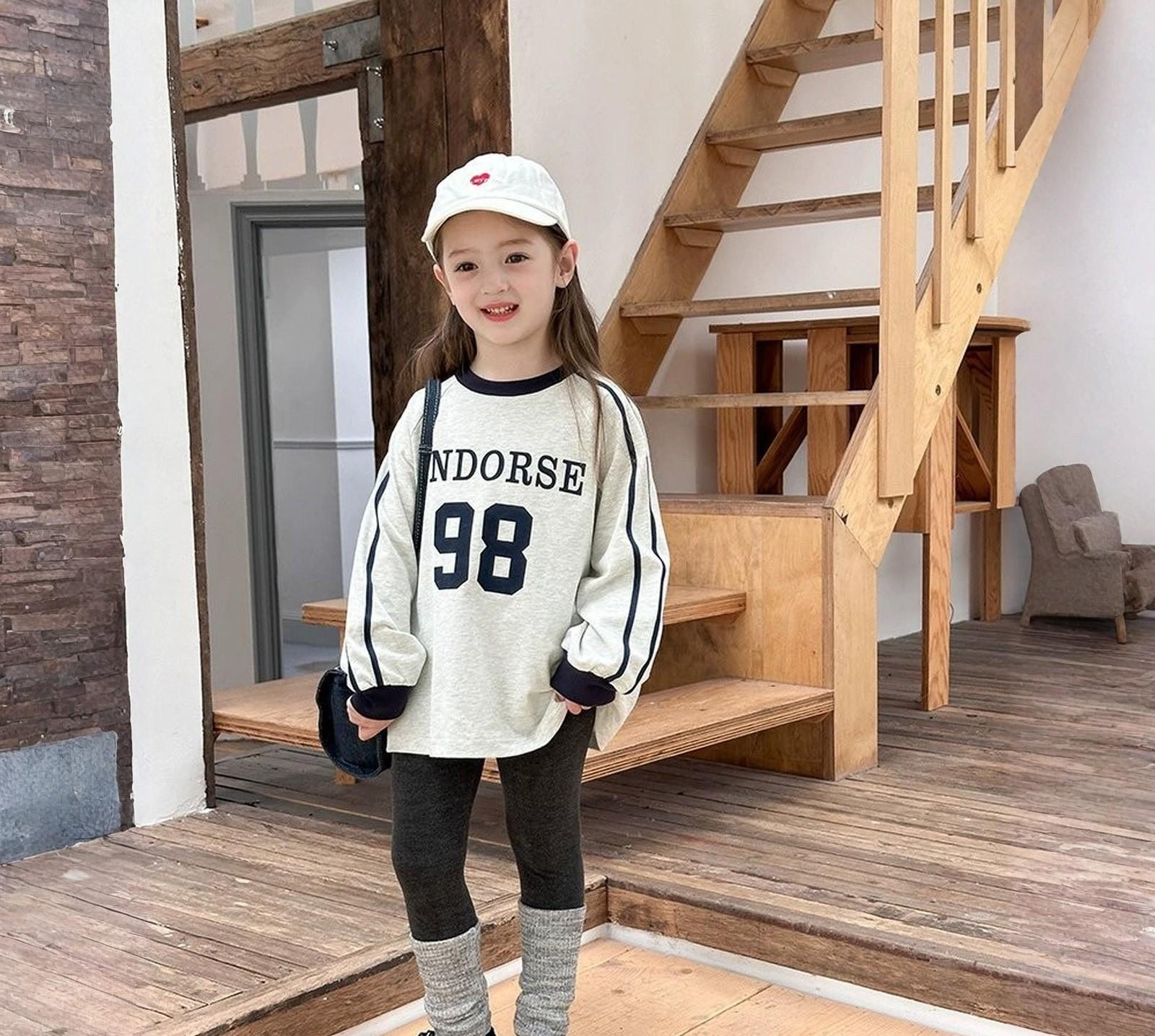 

Girls Slim-Fit Trendy Leggings - Stylish Kids Bottom Layer 140