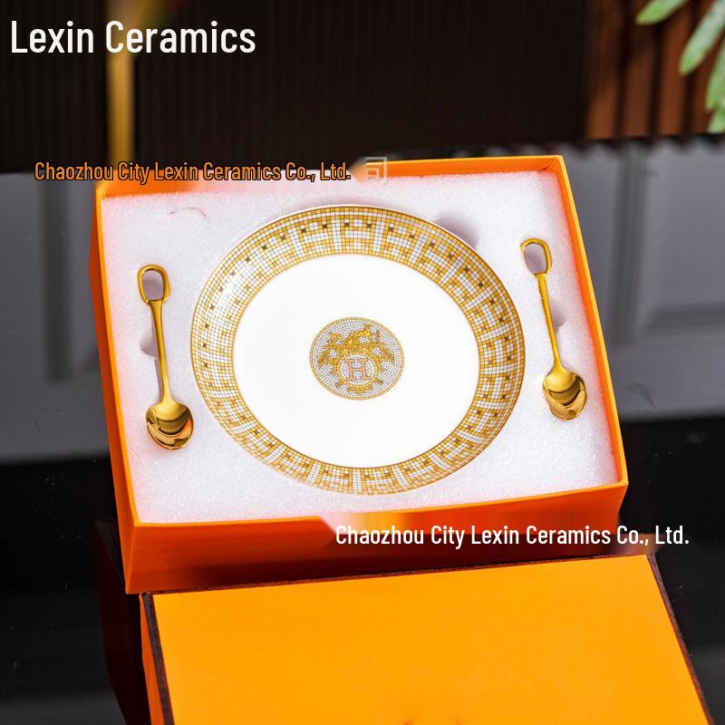 Europäisches Knochenporzellan Geschirrset: Keramiktassen & Untertassen, Kreative Obst-, Speise- & Steakteller