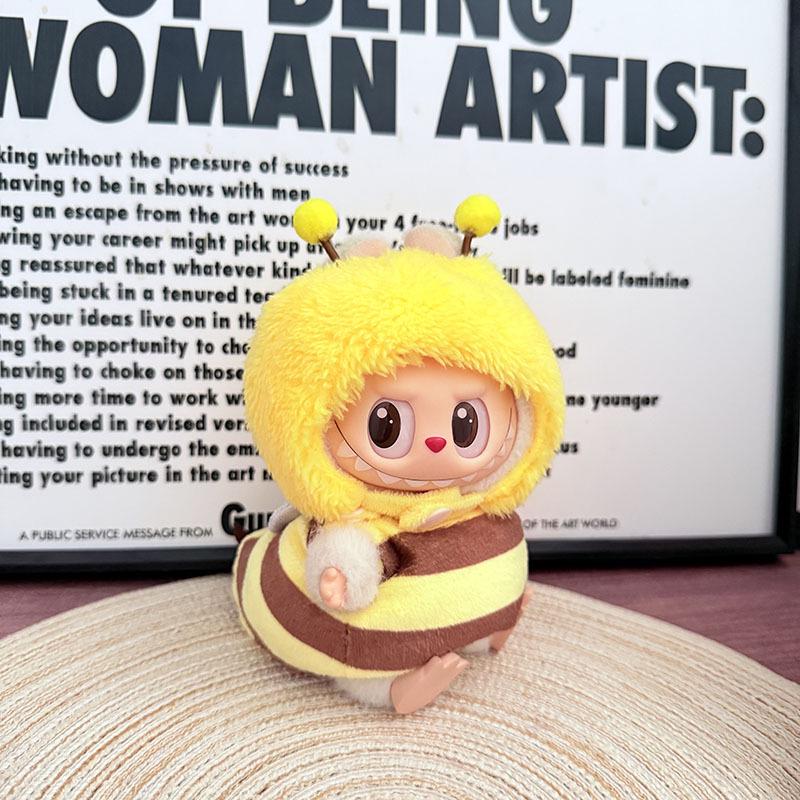 

Одежда для куклы Лабубу 17 см: Комбинезон Мороженое - Милый Кулон Сюрприз-бокс 17cm Labubu Clothes (No Doll)