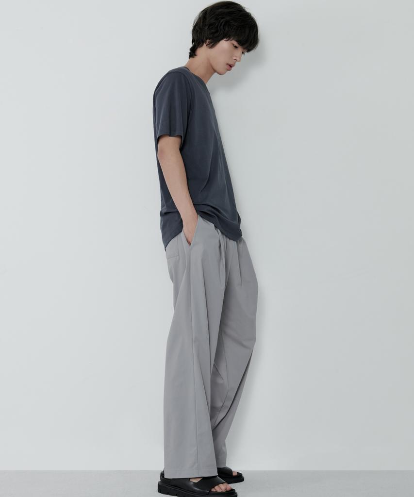 Musinsa Standard Cooling Deep Tuck Wide Elastic Waist Pants [Light Gray]