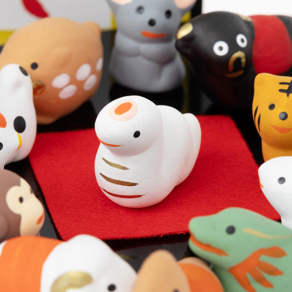Seto Togei 2025 Zodiac Figurine, Compact, Snake, New Year's Decoration, Good Luck, Miniature Zodiac Ornament, Shoho Kiln 165