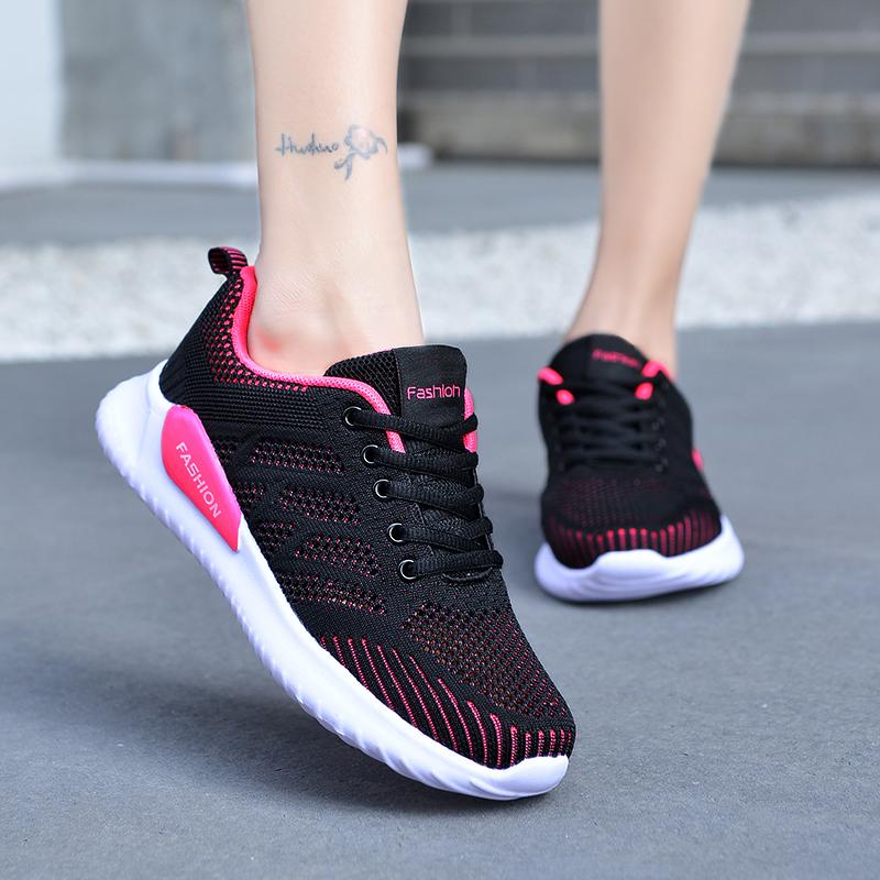 Fashion Breathable Women Running Shoes Lightweight Anti slip Female Sports Shoes Outdoor Soft Women's Sneakers Lace Up Fashion Tennis