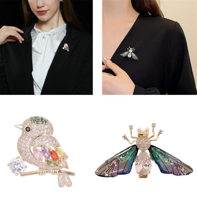 Spilla Spilla Uccello Strass Delicato per Donne Ragazze Zircone Api Farfalla Animali Distintivi Abbigliamento Gioielli da Banchetto