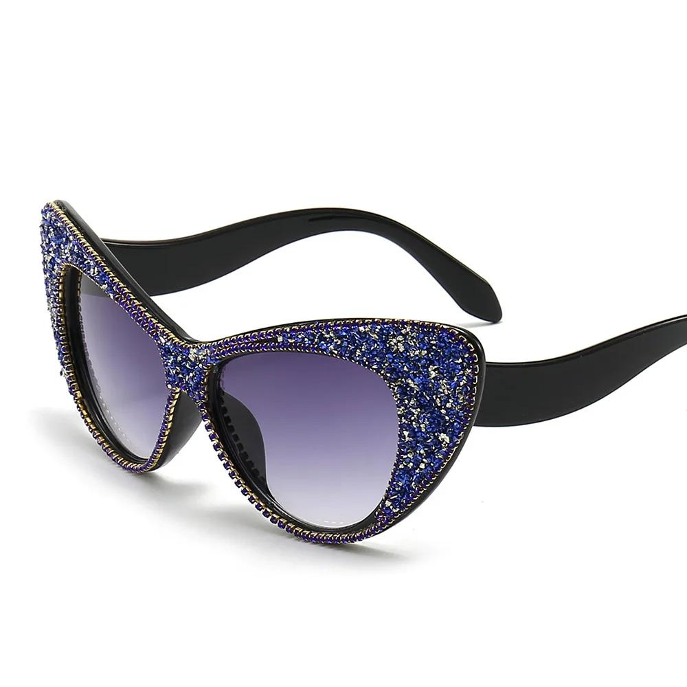 Vintage Oversized Cat Eye Sunglasses Women Luxury Designer Punk Sexy UV400 Protection Diamond Cake Sugar Shades