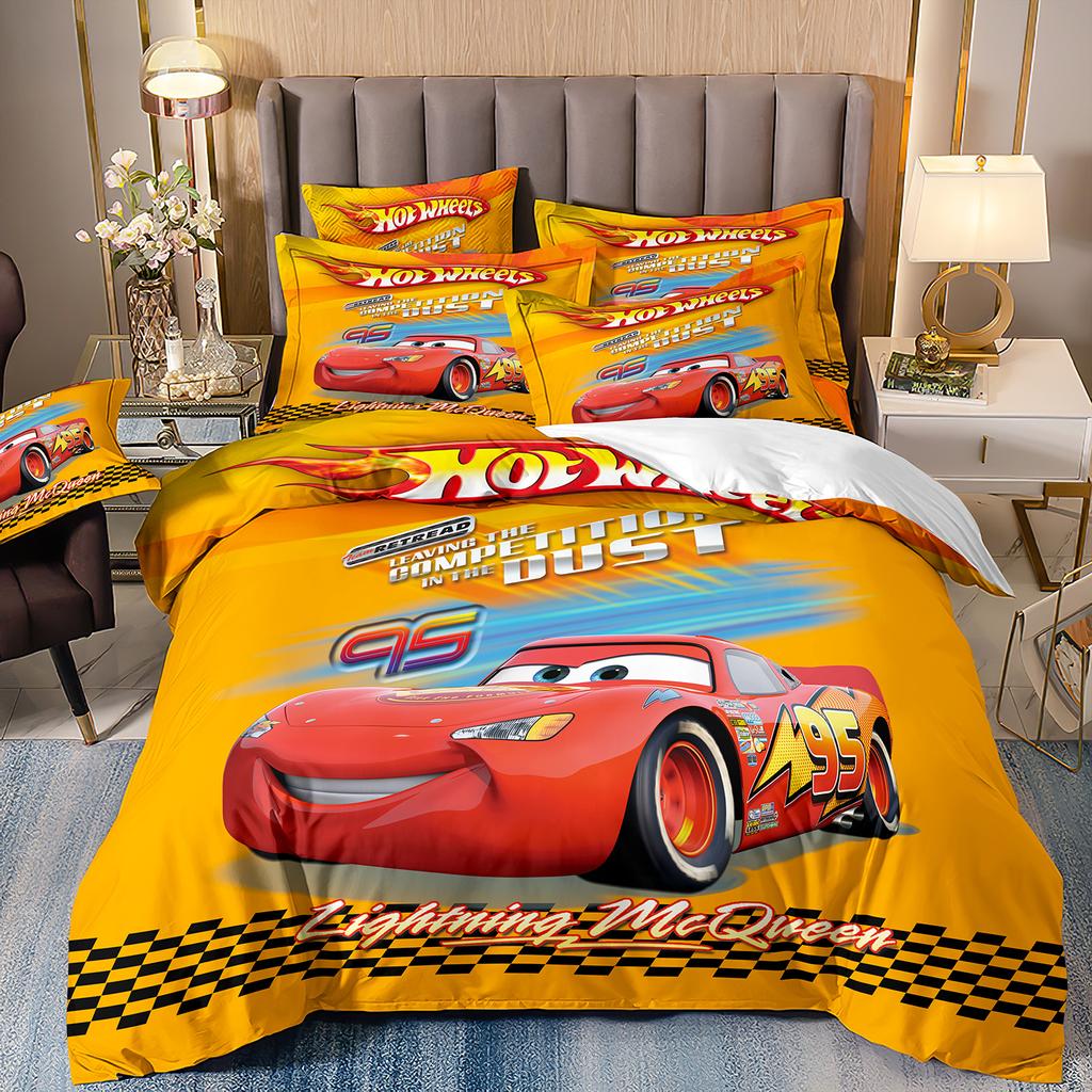 Cars Lightning McQueen Bedding SetsTeenagers boys 3D Print Duvet Cover and Pillowcases Children Quilt Cover Red Cars motifs