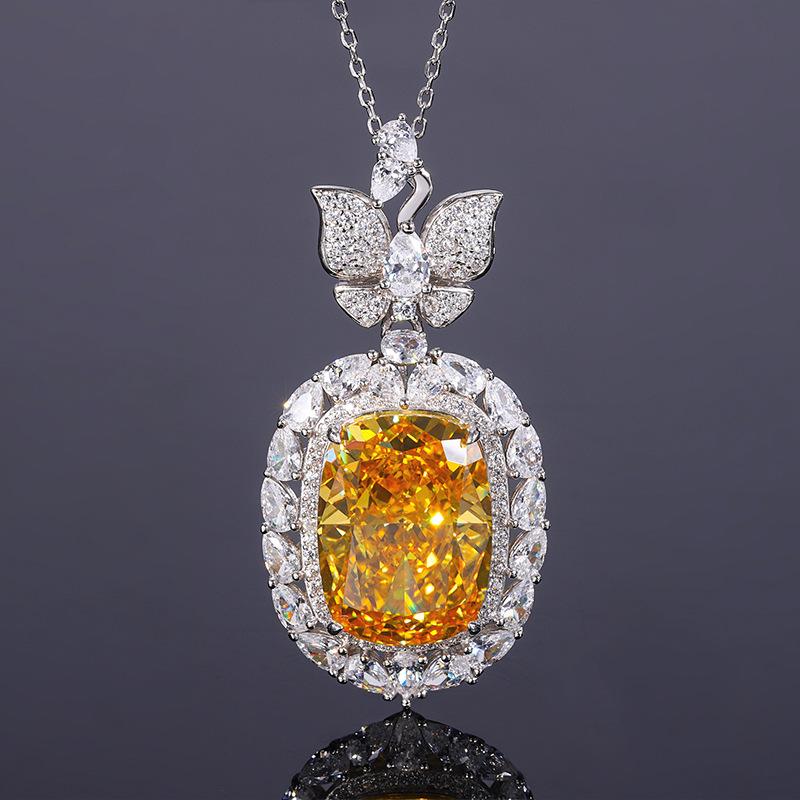 

Осенне-зимние украшения Серебро Бриллиант с высоким содержанием углерода Бабочка Толстый квадратный кулон Роскошный набор 15 * 20