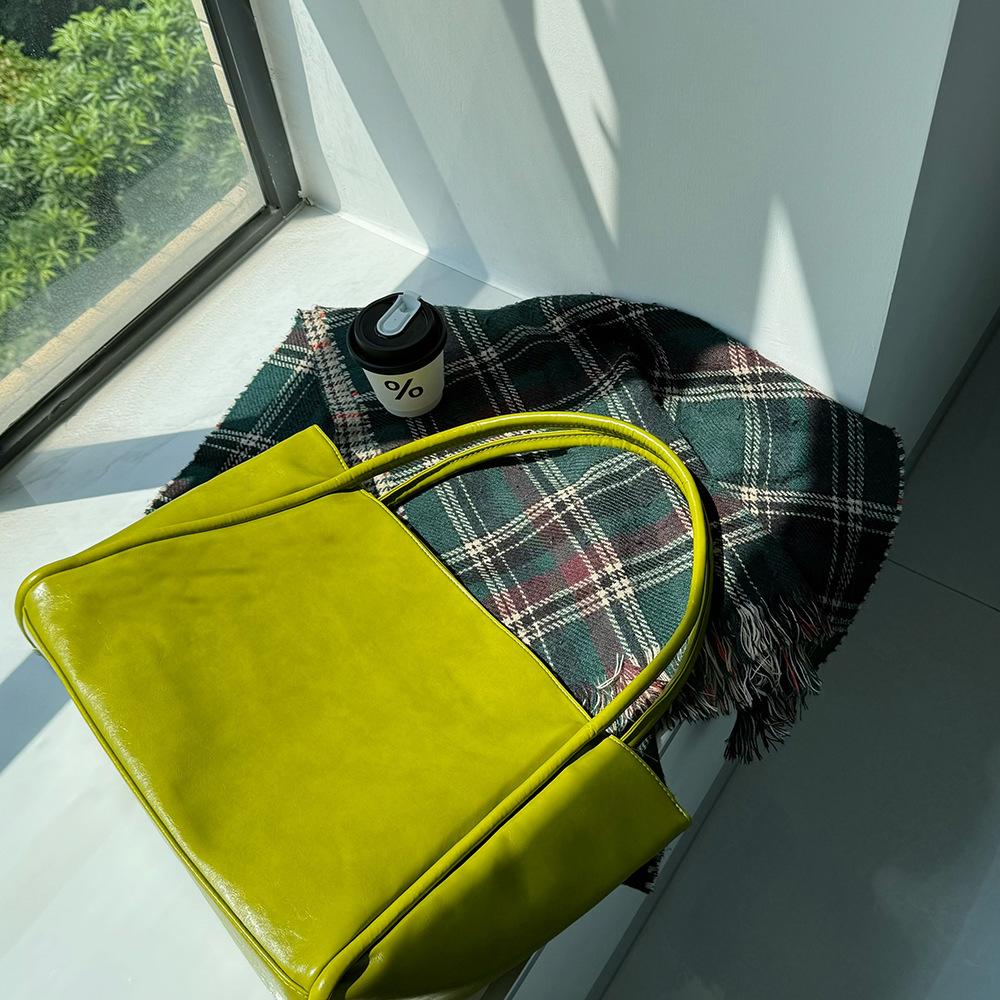 Green Vintage Women's Bag Large Capacity Soft Pu Shoulder Underarm Bags Simple All-match Ladies Handbag Elegant Fashi Totes