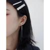 Trendy Snake Ear Cuff: Stylish, No-Piercing Jewelry for Fashionable Girls