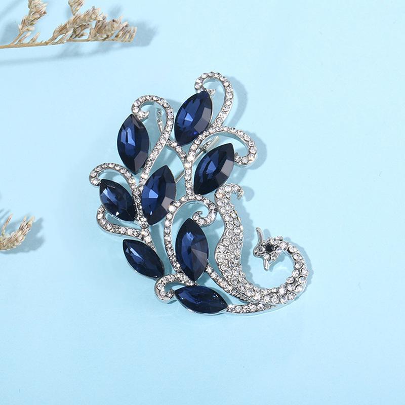 Blue Crystal Phoenix Brooch Female Alloy Diamond Set Anti-Light Pin Fashion Brooch Suit Accessories