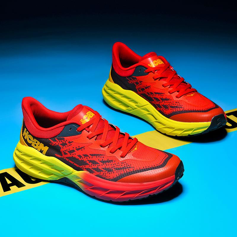 New Guochao sports shoes men's lightweight cushioning running shoes flying woven hollow mesh shoes