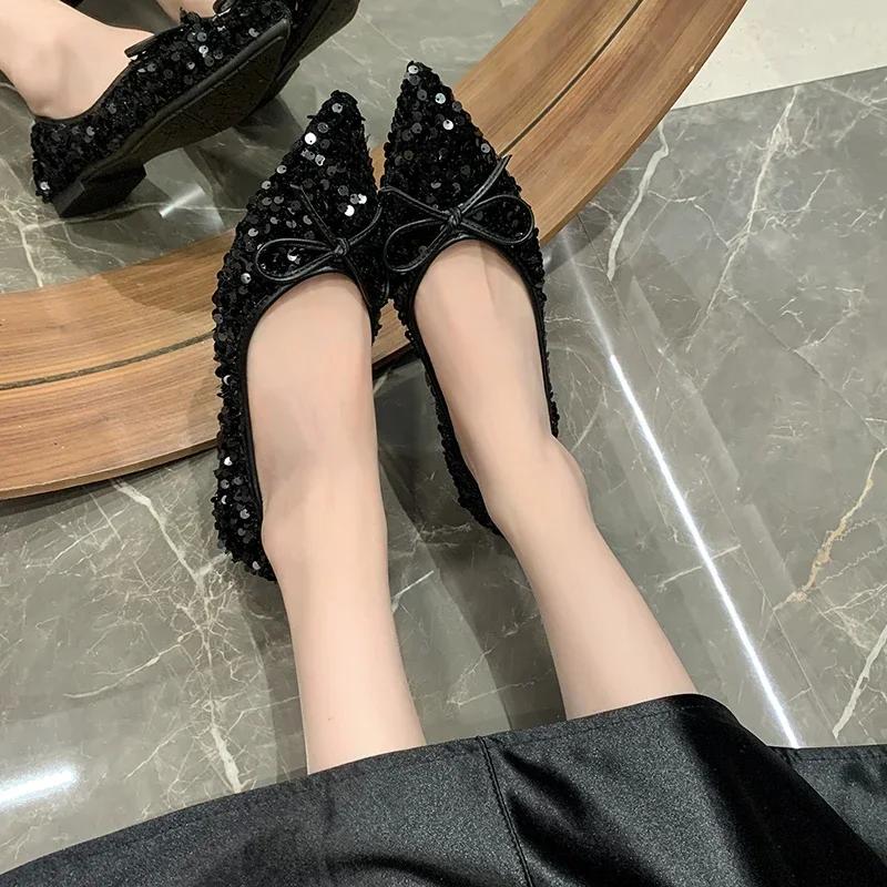 Women's Sexy Pointed Shoes 2025 Summer New Black Sequin Fashion Temperament Dress Bow Flat Shoes Comfortable Women's Shoes