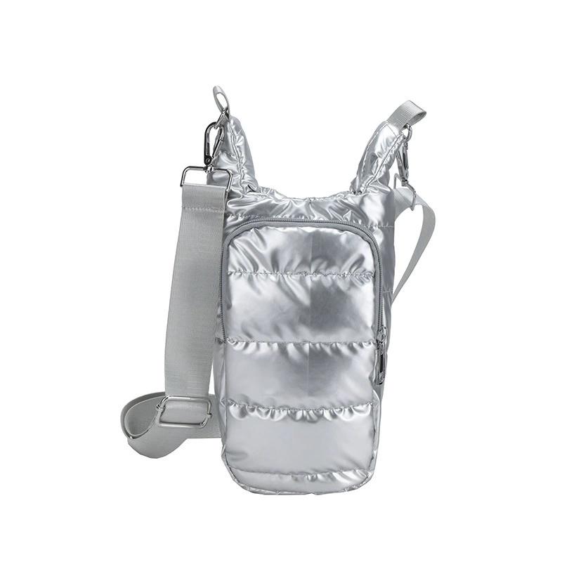

Outdoor Down Kettle Protective Cover,Large Capacity Cold Proof and Insulated Kettle Bag,Can Be Worn on One Shoulder or Crossbody серебряный