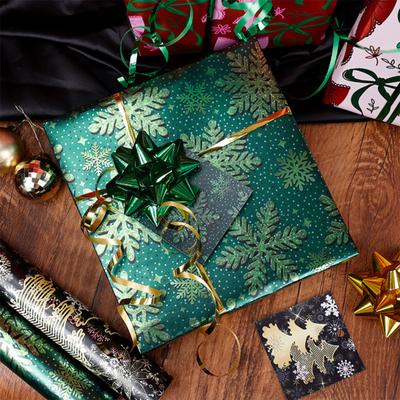 Weihnachts-Geschenkpapierrolle 17 Zoll x 120 Zoll Schneeflocken Schleife Jumbo-Rolle Vintage Feiertags-Geschenkpapier für Weihnachtsfeier-Zubehör