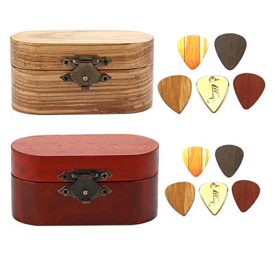 Portable Guitar Pick Holder Wood Pick Storage Box Light Weight Guitar Plectrums Cases with 5 Guitar Pick Enduring