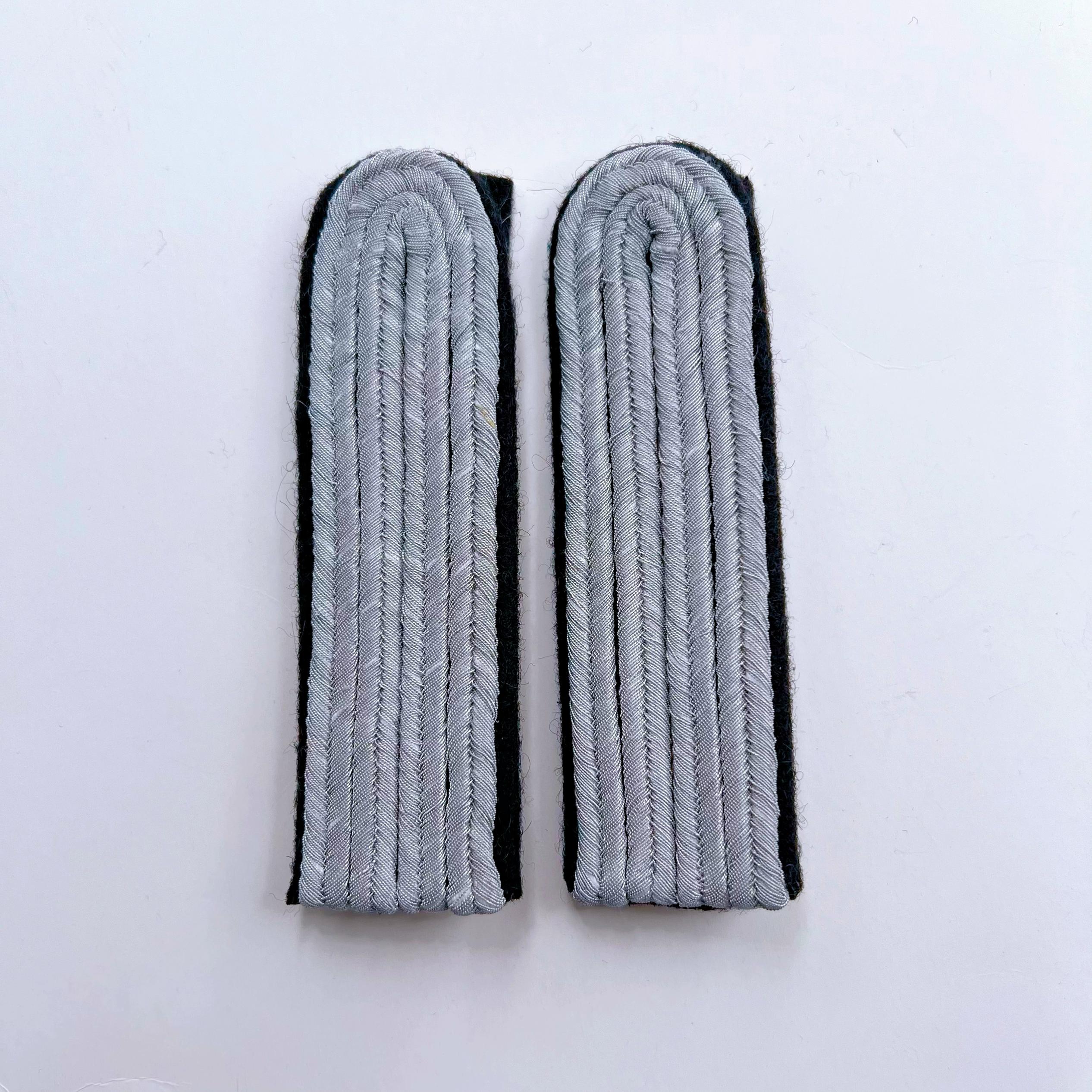 

Новый импортный плетеный маршальский эполет из проволоки, вышитый алюминиевой проволокой, аксессуары для воротника с васильком