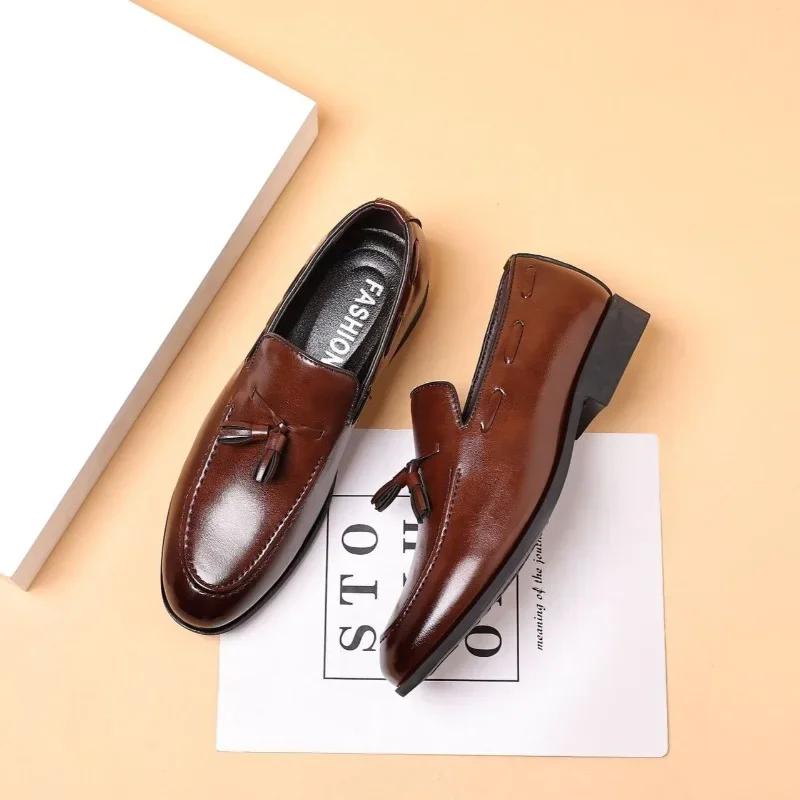 Herren Lederschuhe Mode Business Casual Formeller Anzugschuh Designer Slipper Luxus Hochzeitsschuhe für Herren Große Größe 48