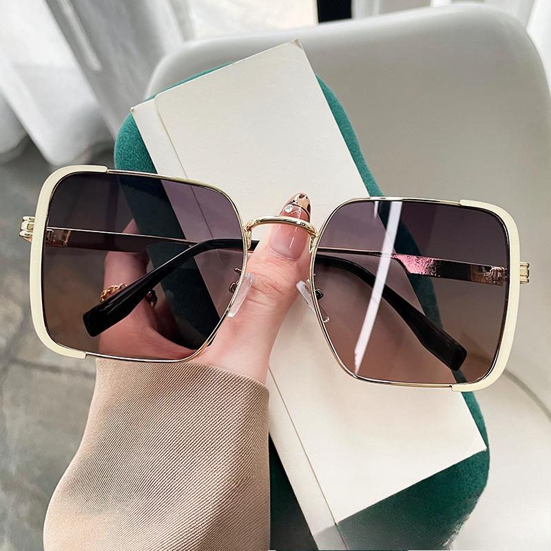 Non-polarized New Fashion Cool Square Sunglasses Women Luxury Brand Anti Strong Light Vintage Sun Glasses