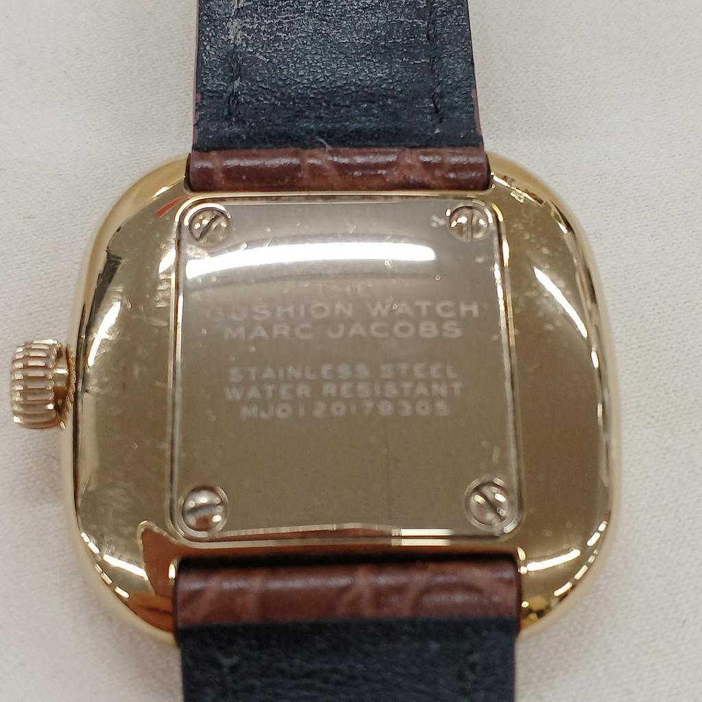 Used MARC JACOBS THE CUSHION WATCH
