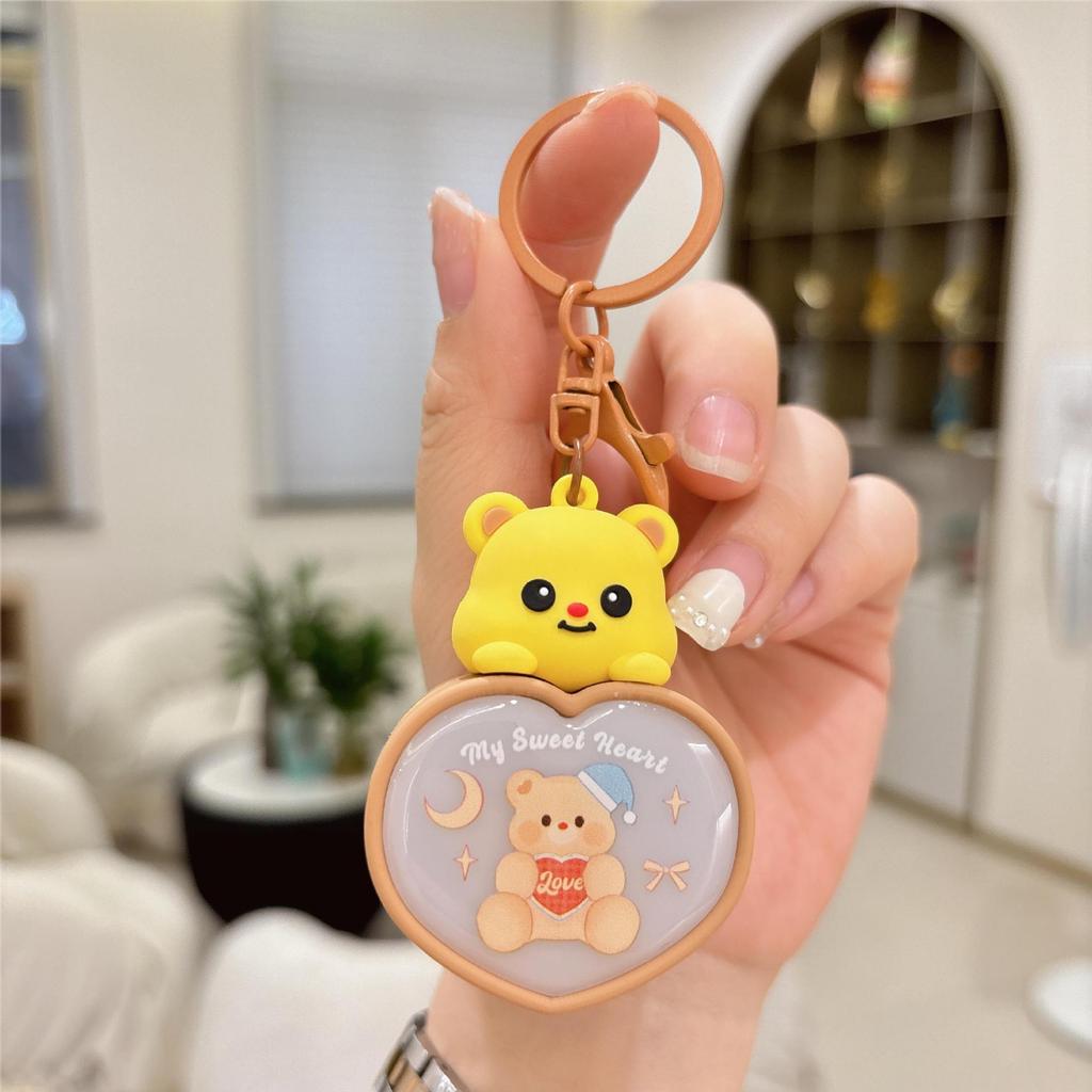 Luminous Heart Bear Keychain - Cartoon Night Light Pendant for Couples