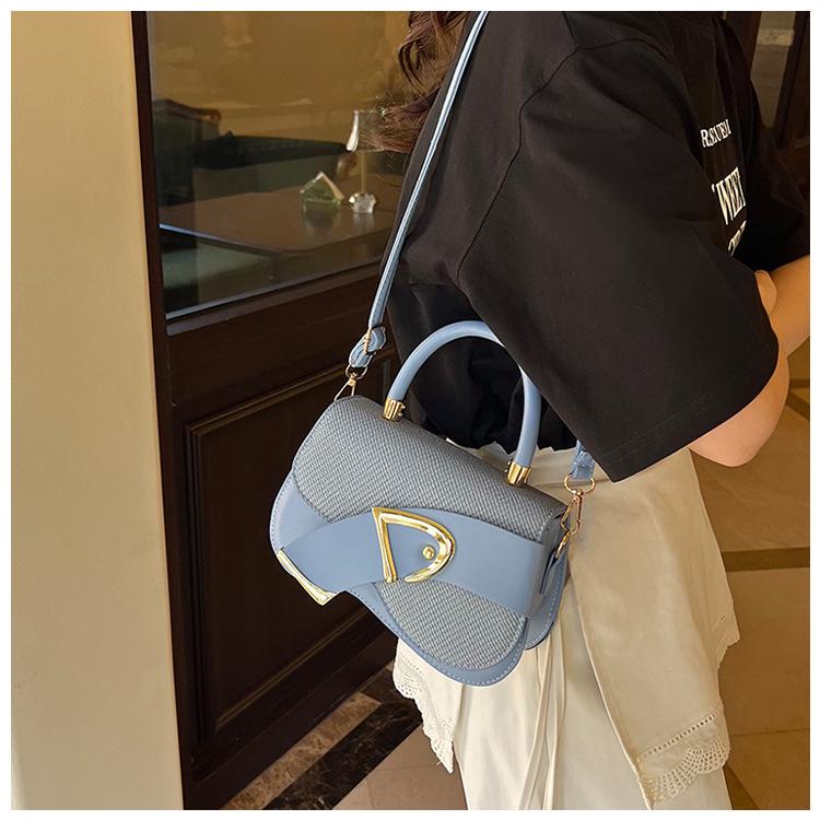 Korean-Style Trendy Influencer Crossbody Handbag – 2025 Versatile Casual Fashion