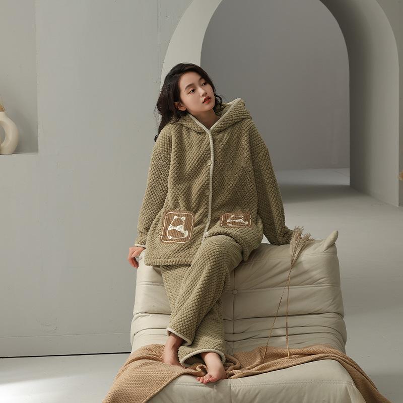 Coral Velvet Pajamas Women Autumn Winter Cashmere and Thick Women Can Wear Warm Home Clothing Set Can Be Worn Outside Sleepwear