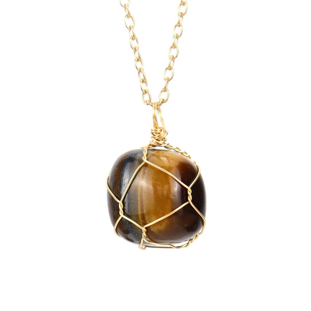 Handmade Gold Wire Winding Irregular Conformal Natural Stone Crystal Rough Stone Pendant Necklace N661