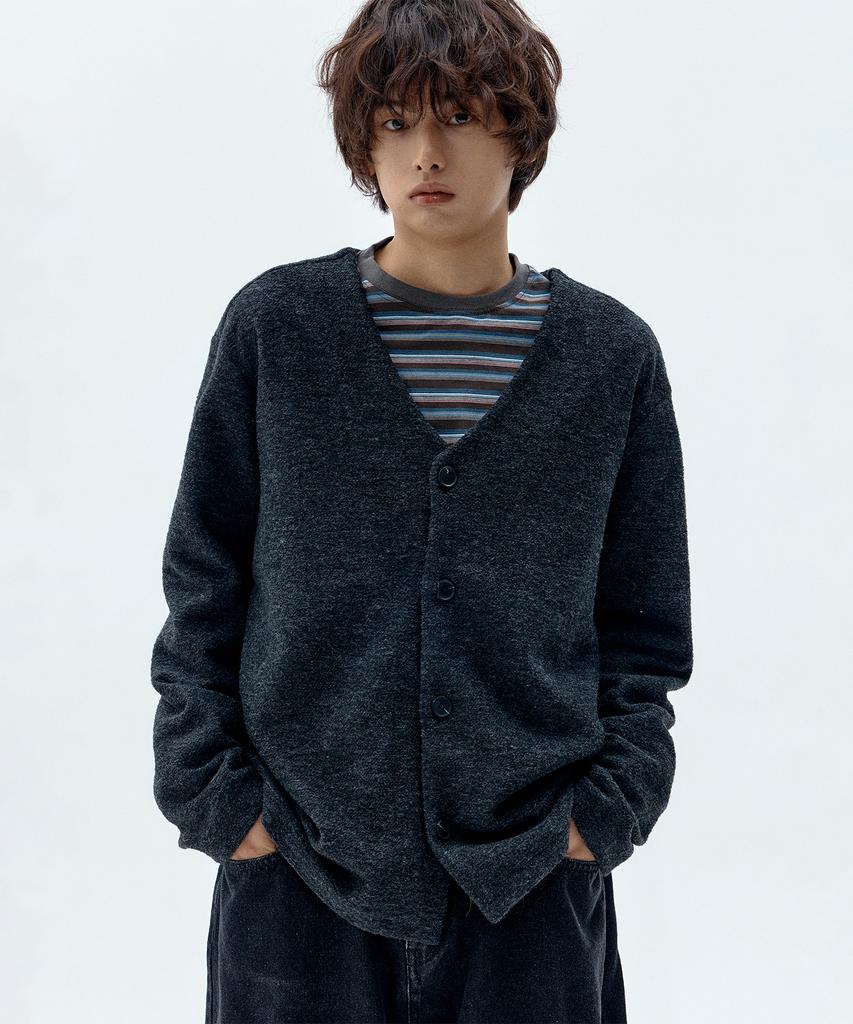 Placestudioman Basic V-Neck Soft Hairy Layered Classic Knit Cardigan Jacket [Charcoal]