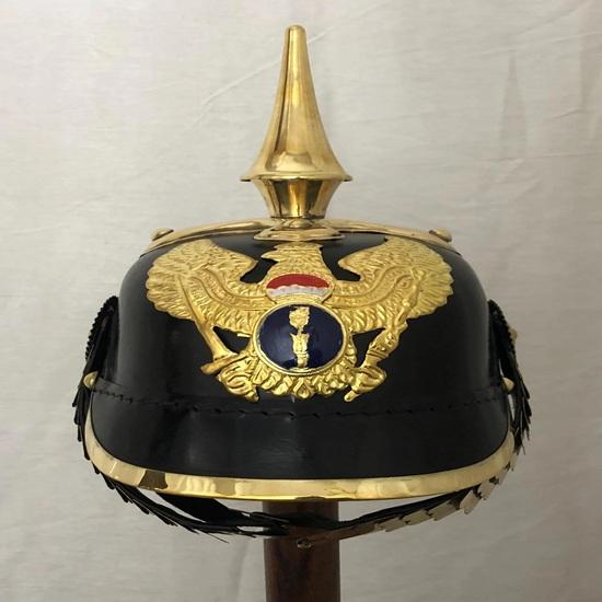 

Немецкий прусский шлем Pickelhaube, имперский офицерский шипованный шлем, носимый для взрослых LARP, доспехи для косплея и реконструкции