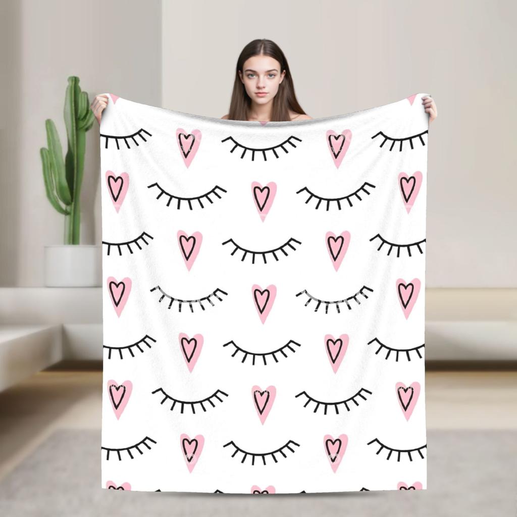 Beauty Eyelash Blanket Cartoon Fuzzy Vintage Warm Throw Blankets for Home Restaurant Decoration