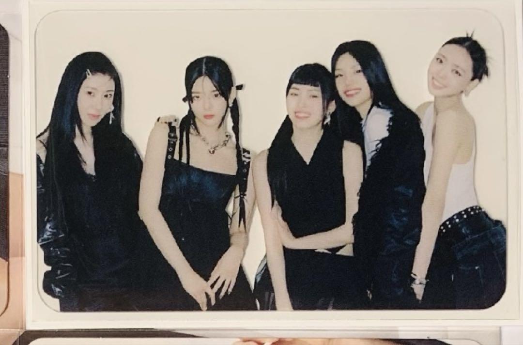 

[USED] itzy All GOLD makestar Limited Edition Heart Trading Card