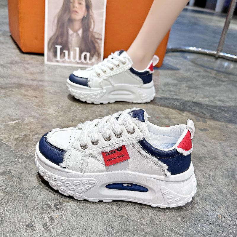

Leather high-end little white shoes women s platform bread women s shoes autumn new student versatile casual board shoes 35