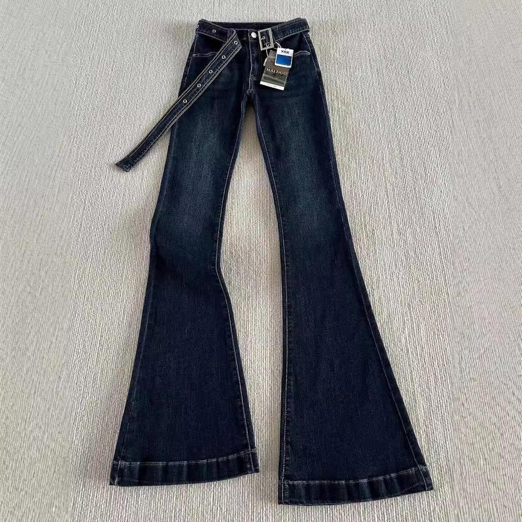 Retro Hong Kong-Style Flared Jeans for Women with Belt – Slim-Fit, Low-Waisted, Floor-Length, Stretchy Pants for Fall and Winter.