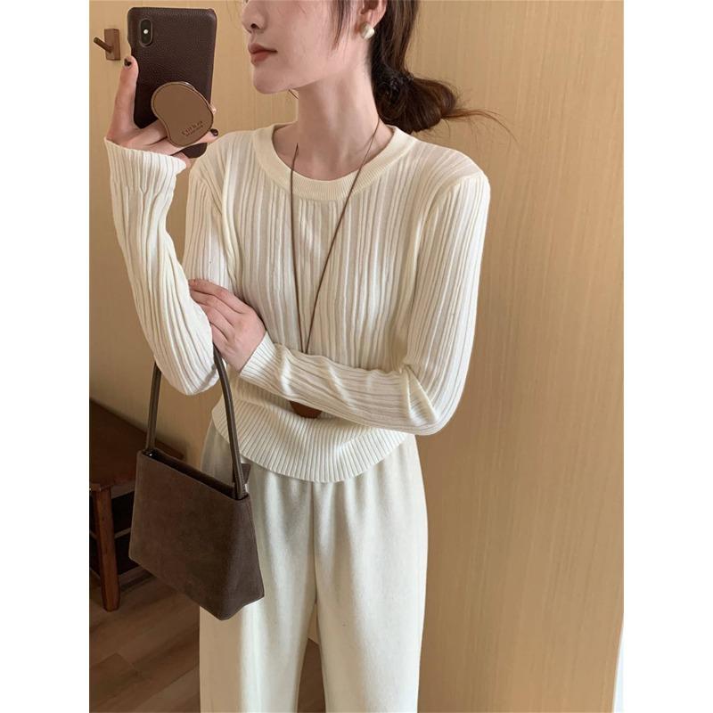 Texture waist short knitted sweater women's autumn and winter front shoulder temperament long-sleeved bottoming top with soft waxy sweater inside
