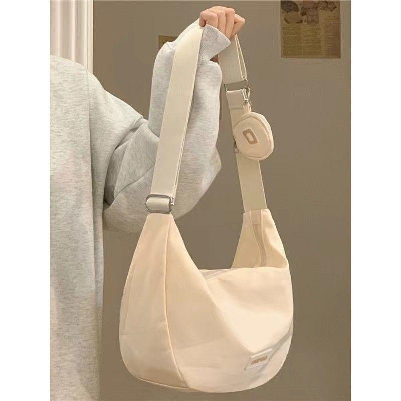 Simple casual literary female student single shoulder crossbody dumpling bag