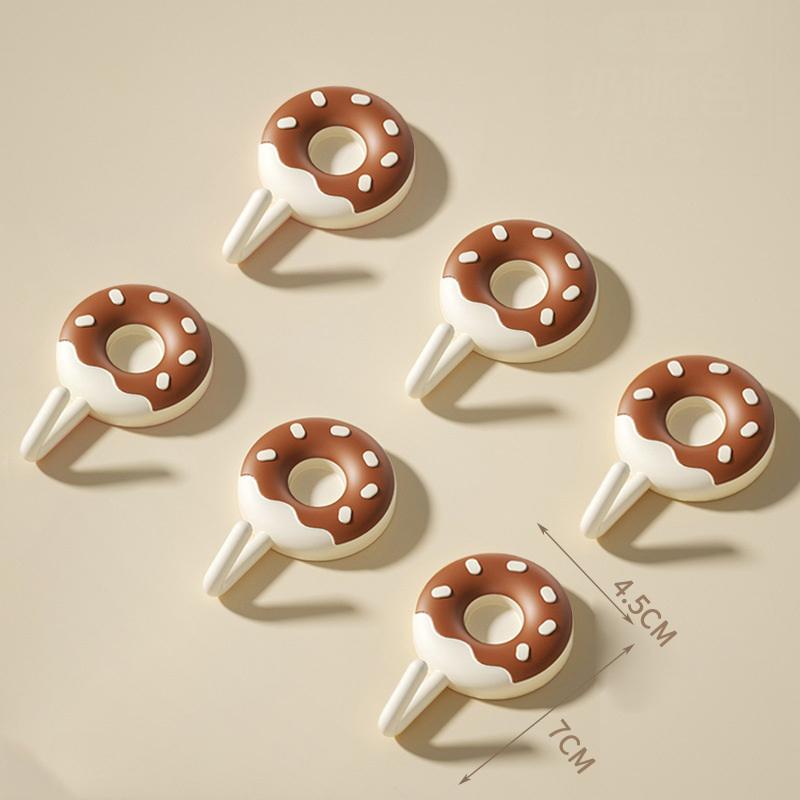 Creative Self-Adhesive Wall Decorative Hook Multifunctional Donut Hook No Drilling Keychain Bathroom
