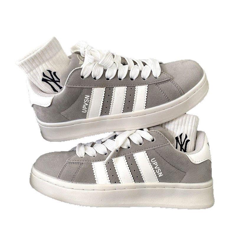 Trendy Men's Autumn Low-Top Casual Sneakers – Teen Versatile Three-Stripe German-Style Trainers with Thick Soles