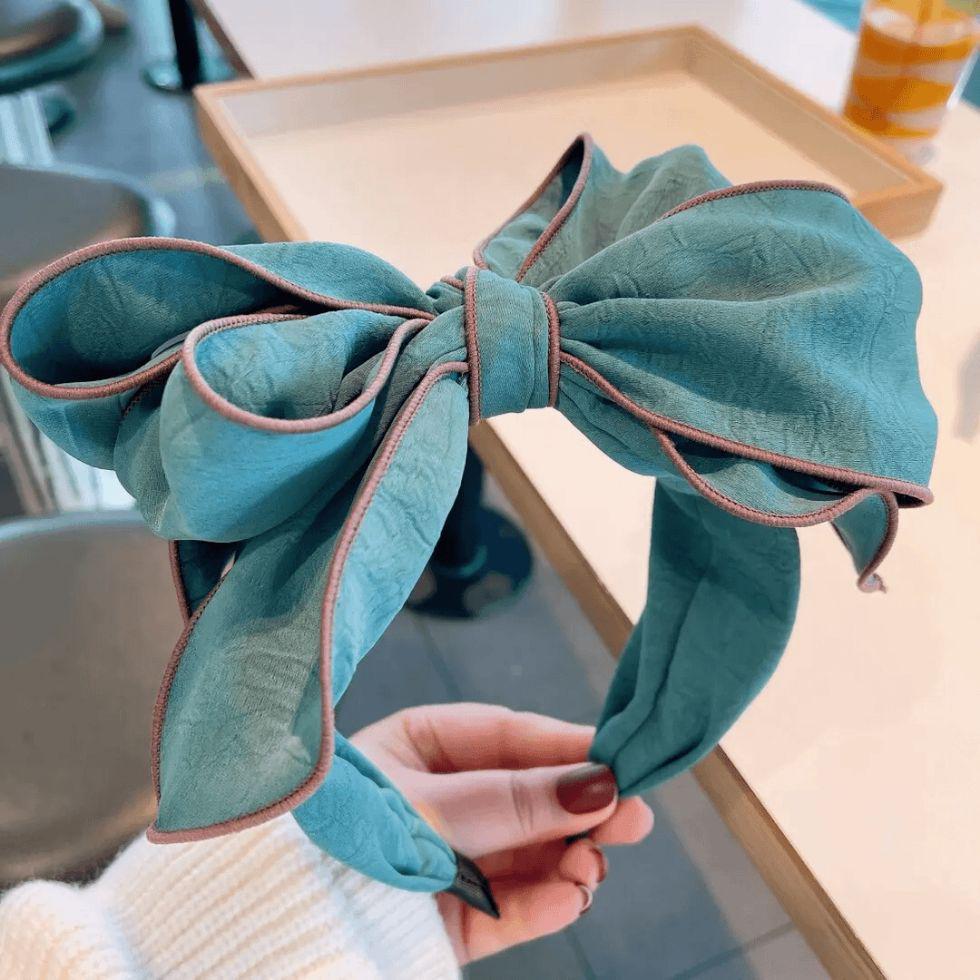Ultra-Wide Bow Hairband: Cute, Face-Slimming, Korean Style Hair Accessory