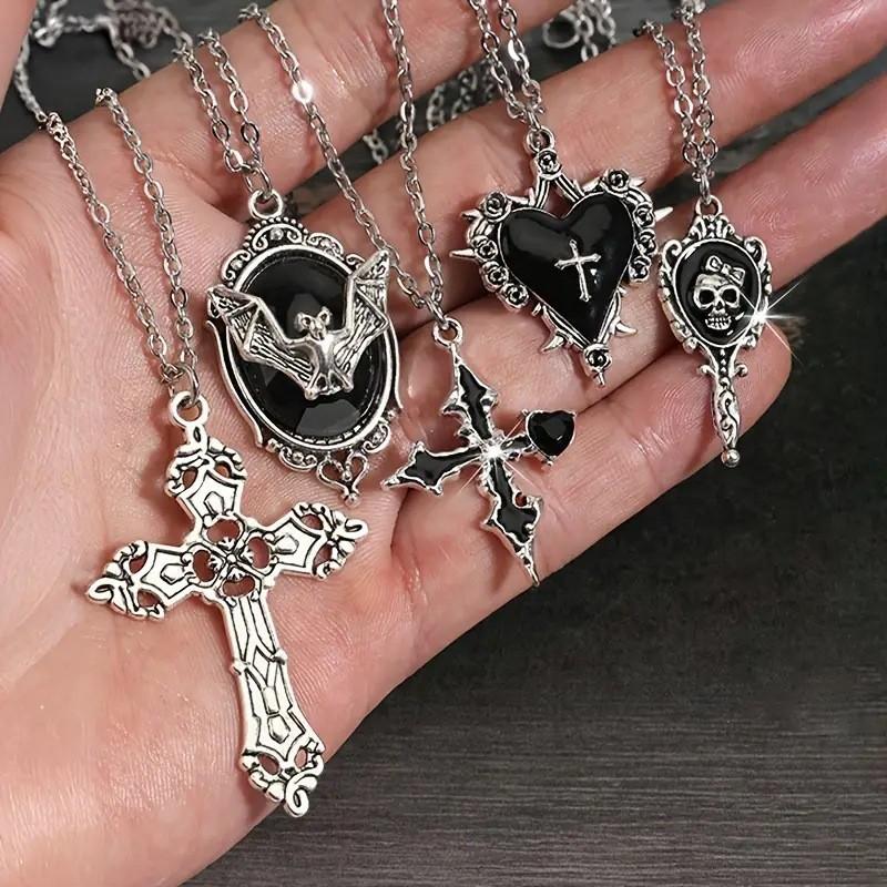 5pcs Set Gothic Retro Baroque Cross Bat Skull Heart-shaped Pendant Necklace for Women Men Friends Halloween Punk Jewelry Gifts