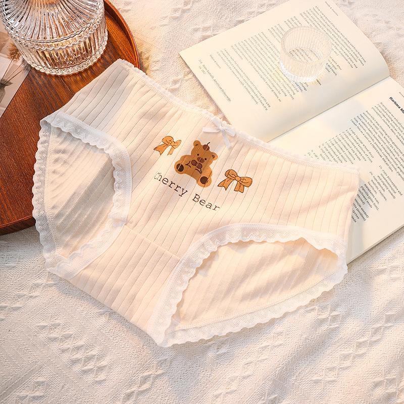 Female Spring and Autumn Bear Pure Cotton Comfortable Lace Edge Cute Student Underwear