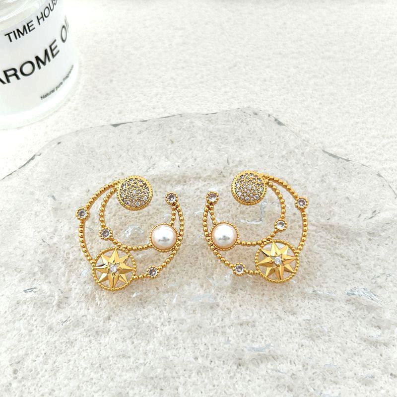 Korean Versatile Star And Moon Compass Design Earrings Stud Earrings золотой
