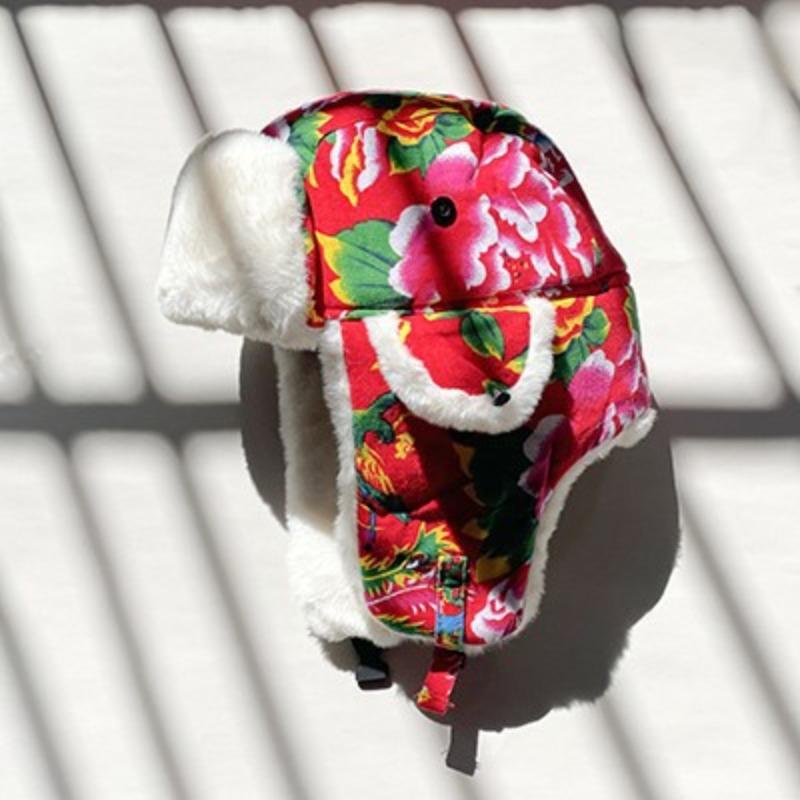 

State Big Flower Cloth Lei Feng Cap Мужская и женская зимняя теплая защитная хлопковая шапка с подкладкой для пилота локомотива One Size