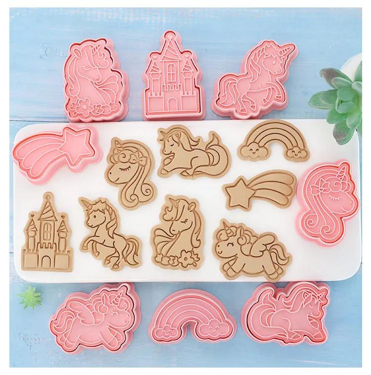 8pcs Set Cartoon Cookie Molds Animal Cookie Cutters DIY Cake Printing Stencils Biscuit Press Stamp Embosser Figure Baking Tools