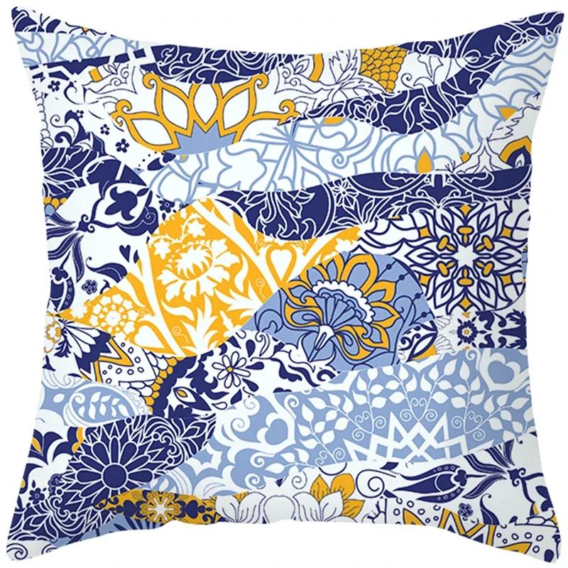 Home Decor Blue and White Floral Pattern Pillow Covers Pattern Cushion Cover Suitable for Sofa Bedroom Car Pillow Cover