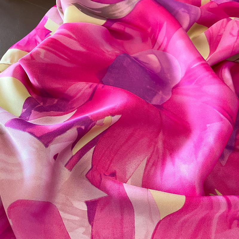 180X90CM Satin Finish Scarves Fashion  Style Beach Towel Luxury Print Dustproof Big Shawls Popular Sunscreen Silk Bandanna