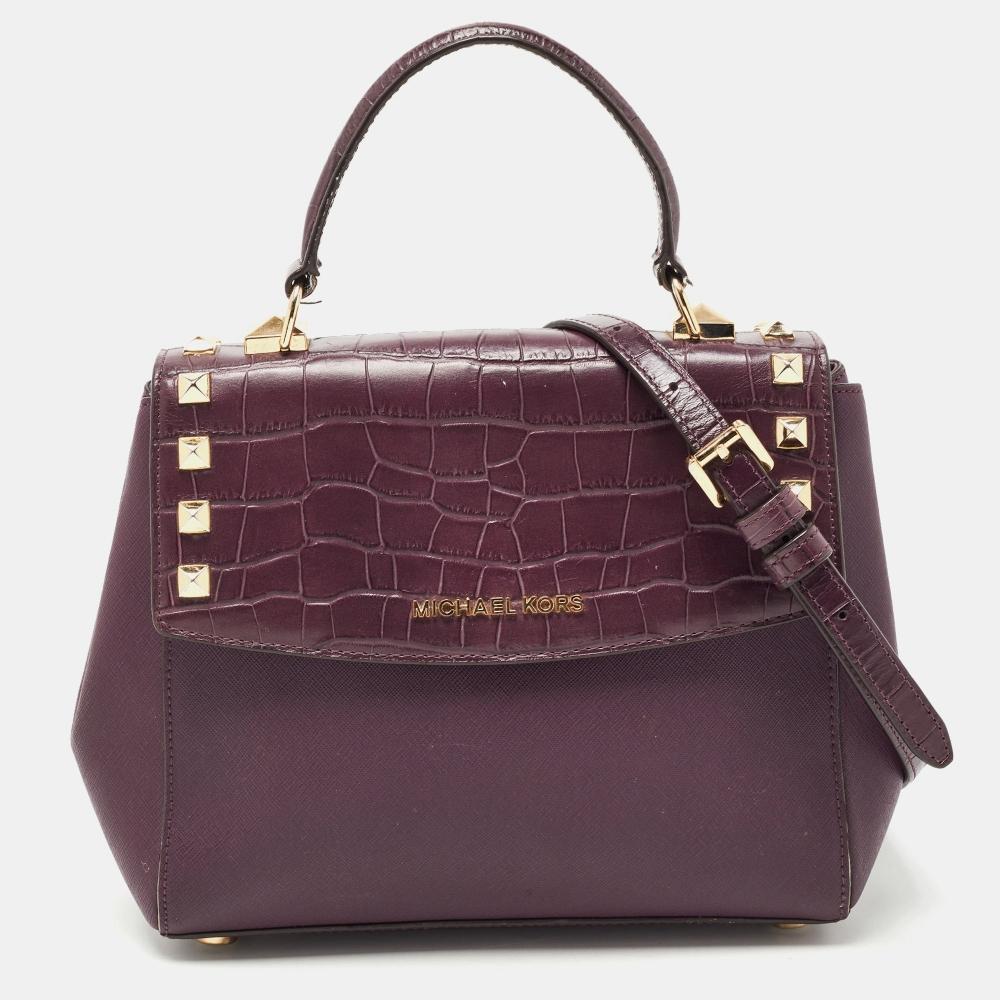 

Кожаная сумка Michael Kors Karla бордовая