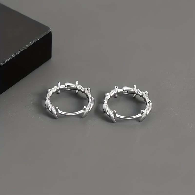 Punk Silver Color Thorns Hoop Earrings for Man Women Fashion Hip Hop Metal Geometric Twisted Ear Buckles Jewelry Accessories