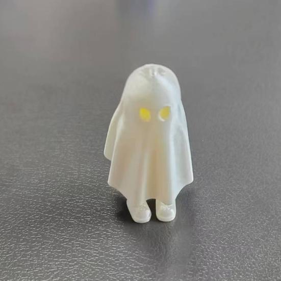 3D Printed Halloween Ghost Figurine Spooky Ghost Statue Movable Joints Ghost Fidget Toy