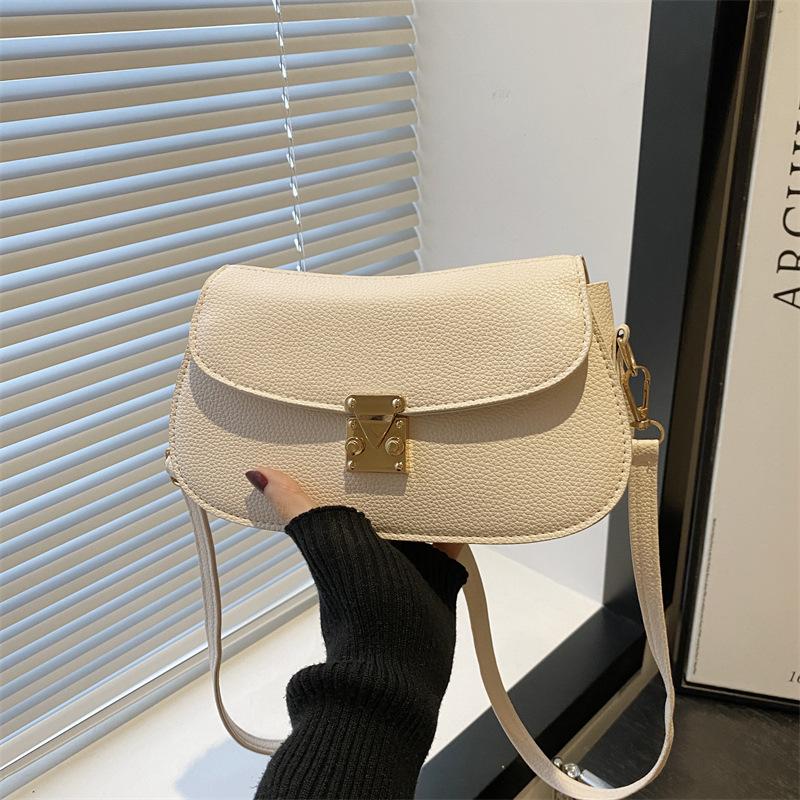 New Stylish Simple Retro Women's Commuter Shoulder Bag, Foreign Versatile Niche Design Crossbody Small Square Bag