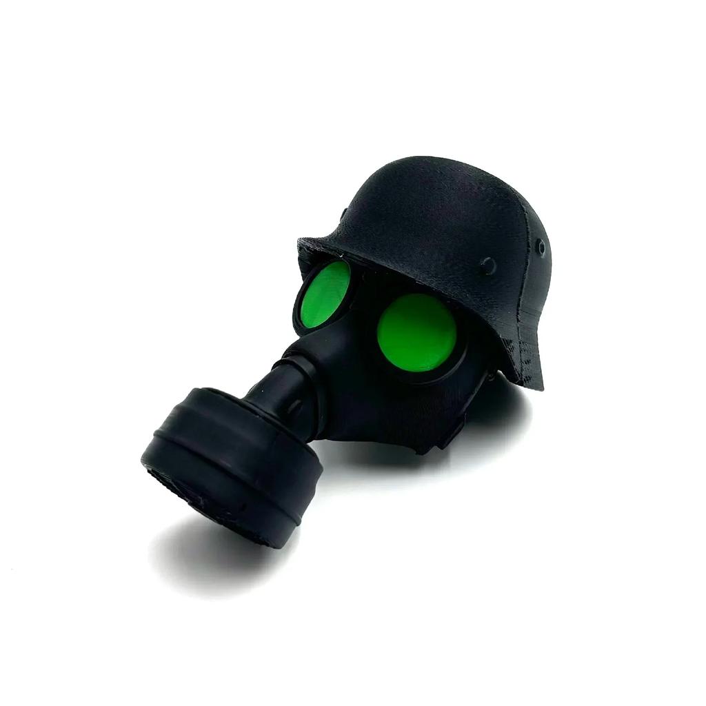 Funny Trailer Hitch Cover - Creative Helmet & Gas Mask Design, Universal Dust Cap For Coupling Protection